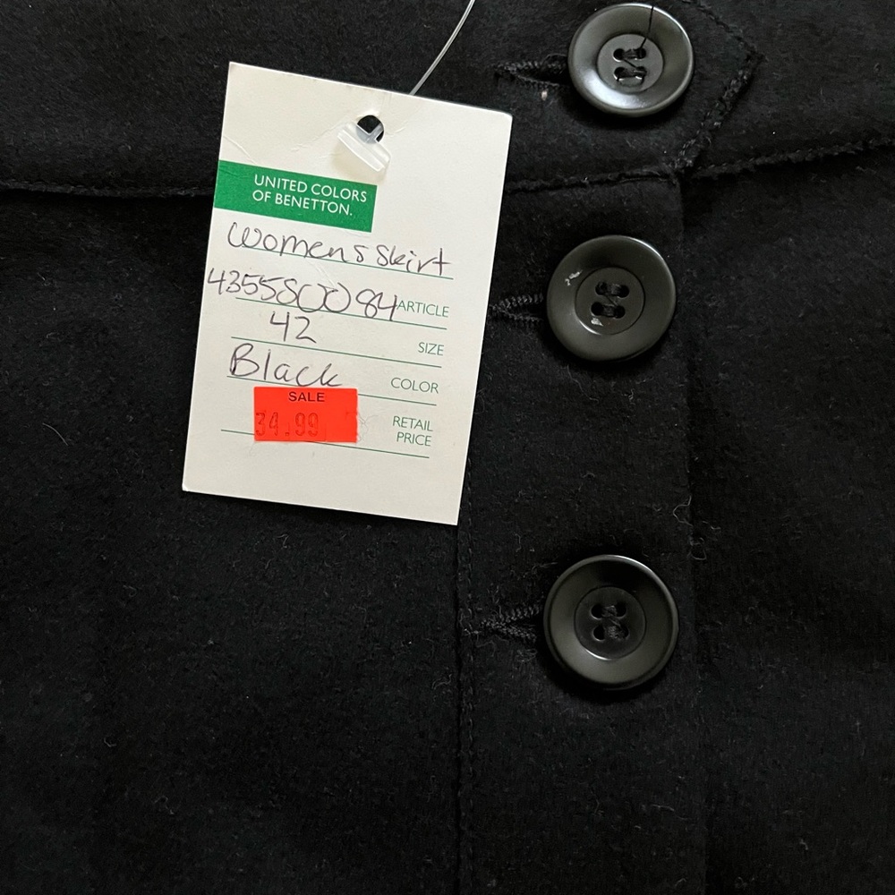 Benetton wool skirt size 42 - Picture 2 of 2